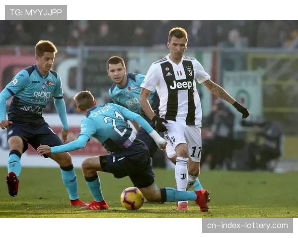 赛后数据：尤文图斯在本方半场的传球成功率高达95%，但进入进攻三区后骤降